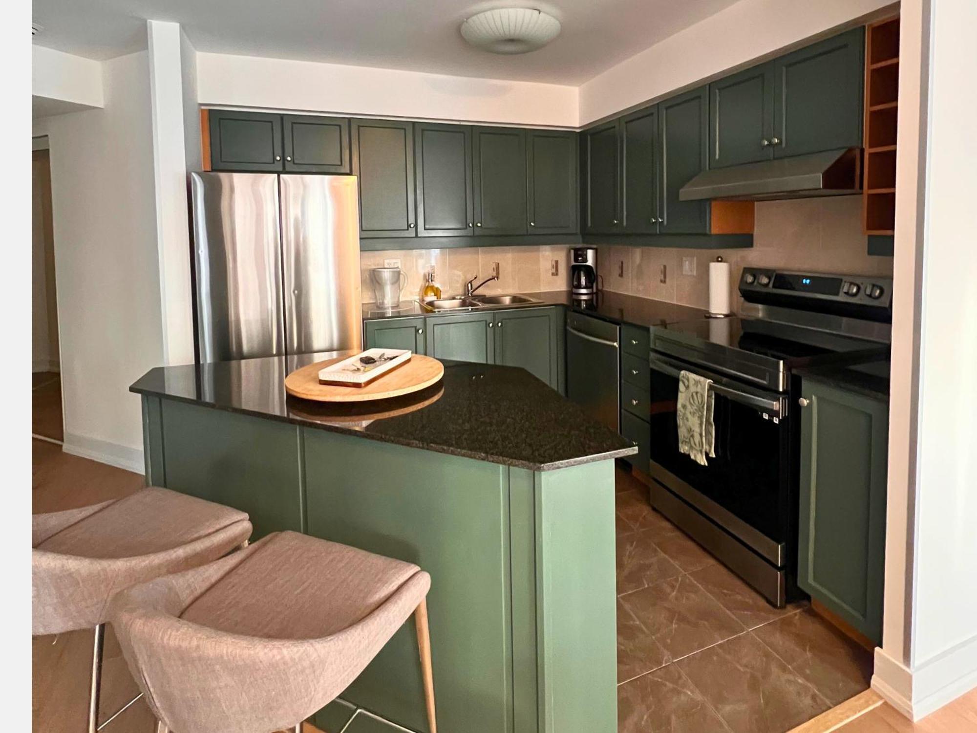 Apartment/2Bedrooms/2 Full Bathrooms/Free Parking تورونتو المظهر الخارجي الصورة